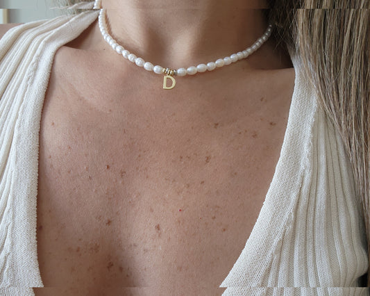 Sascha Pearl Choker